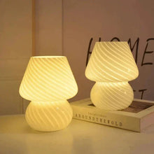 Carregar imagem no visualizador da galeria, Luminária de Mesa Decorativa