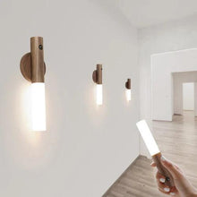 Carregar imagem no visualizador da galeria, Luminária LED com Sensor de Movimento