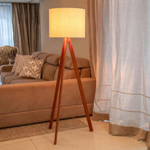 Carregar imagem no visualizador da galeria, Luminária Abajur Tripé Minimalista
